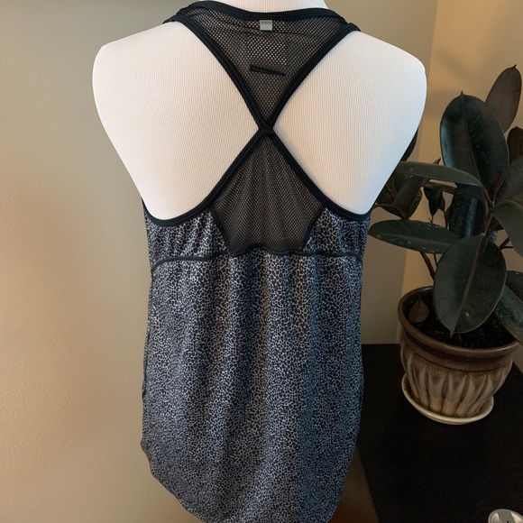 Nike Dri-Fit Black Tank - Picture 2 of 2